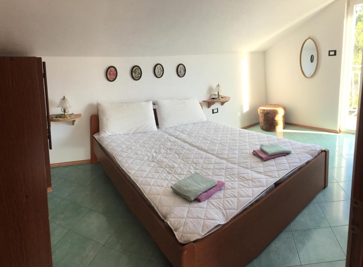 Lipovac Resort Ficus Bilice Extérieur photo